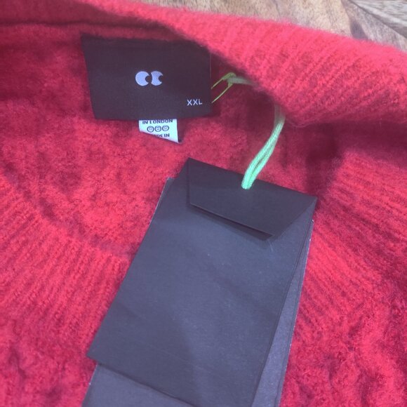 Lazy Oaf sweater size XXL new - Picture 3 of 3
